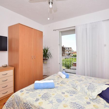 Apartmani Mira Sumic Podgora Εξωτερικό φωτογραφία