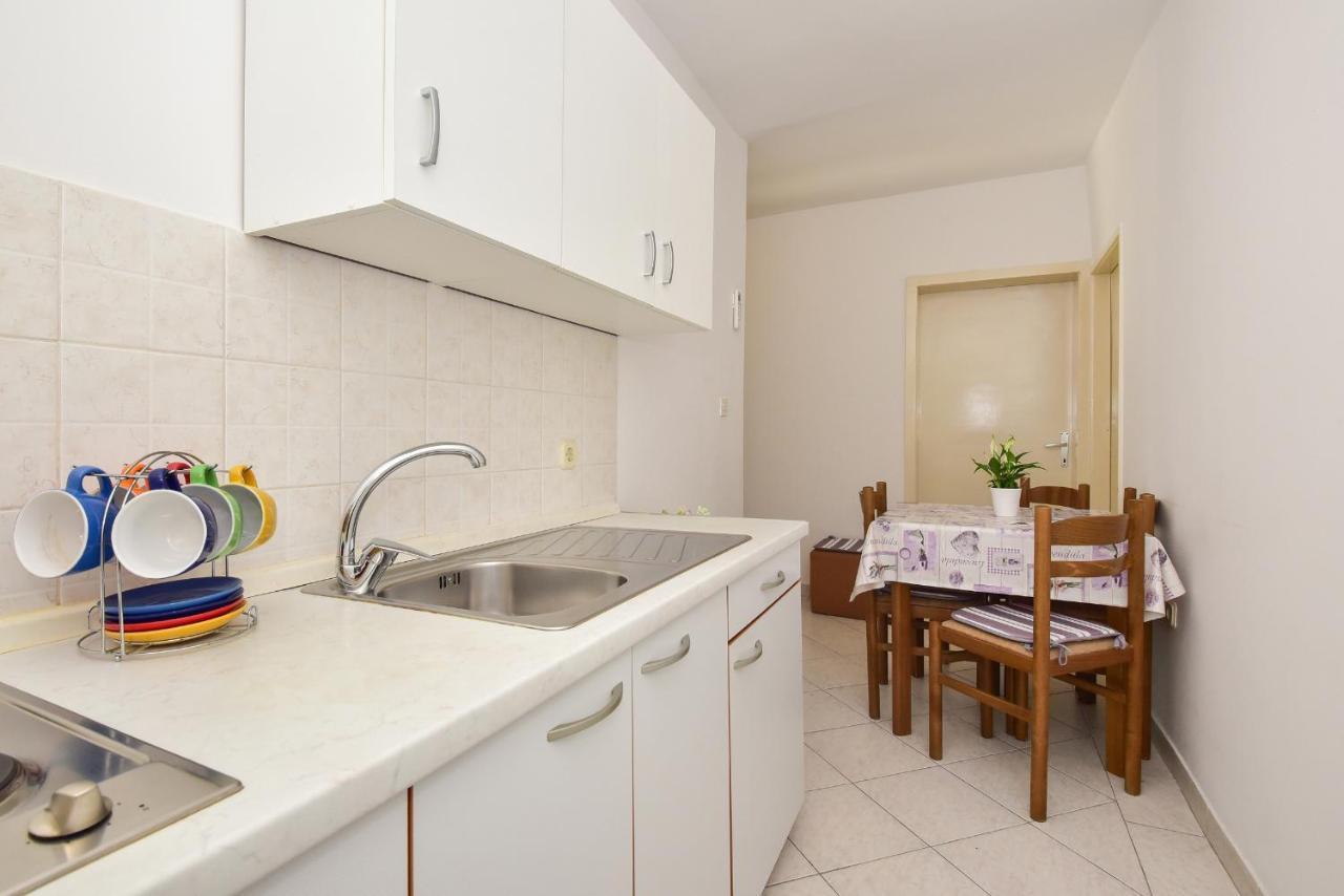 Apartmani Mira Sumic Podgora Εξωτερικό φωτογραφία